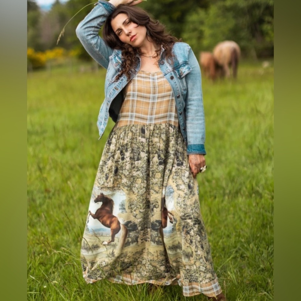 ⭐️Market of Stars⭐️ Born to Run Vintage Rustic Western Freedom Wear Horse Dress - Picture 5 of 12